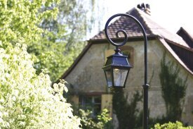 Avenue 2 08 | Mastleuchte mit ausladendem Arm Roger Pradier